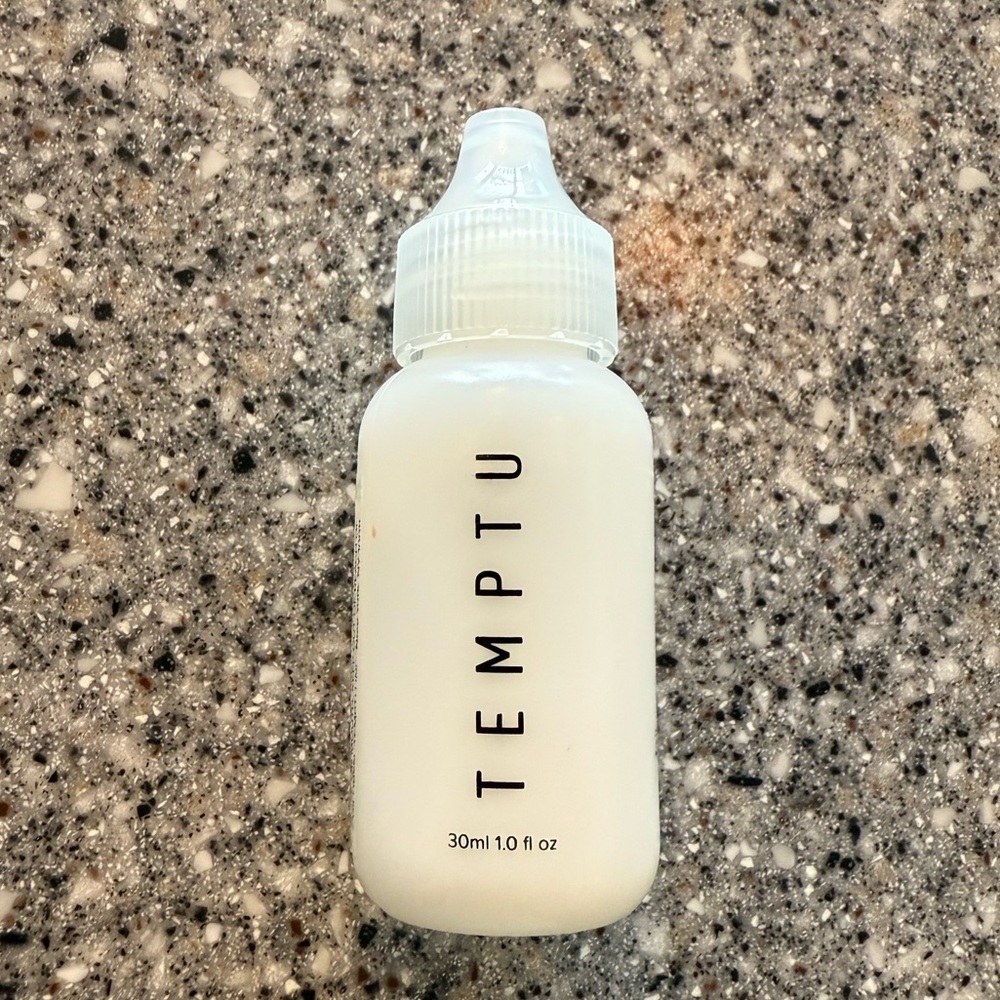 Temptu Makeup Primer 1.0oz - Picture 2 of 3